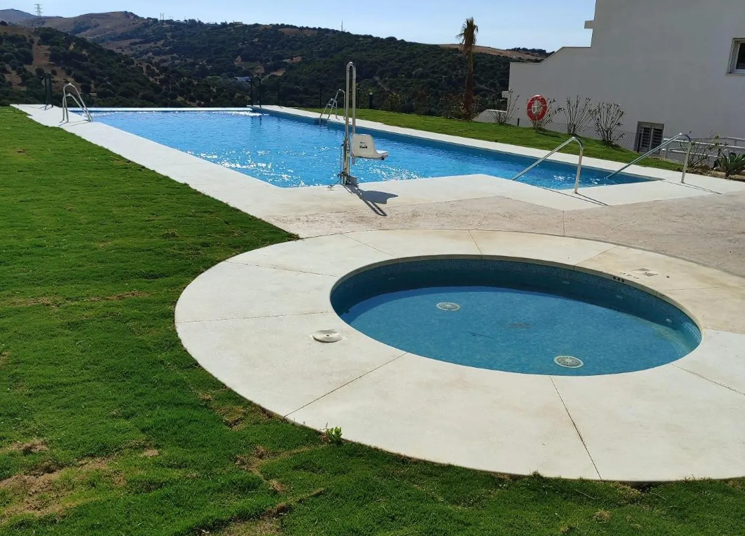 Terrace, Sea View, Pool, Parking Space & Fibre Tarifa 0*,