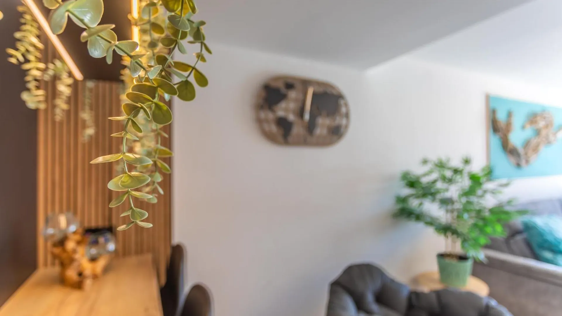 Apartment Terrace, Sea View, Pool, Parking Space & Fibre Tarifa