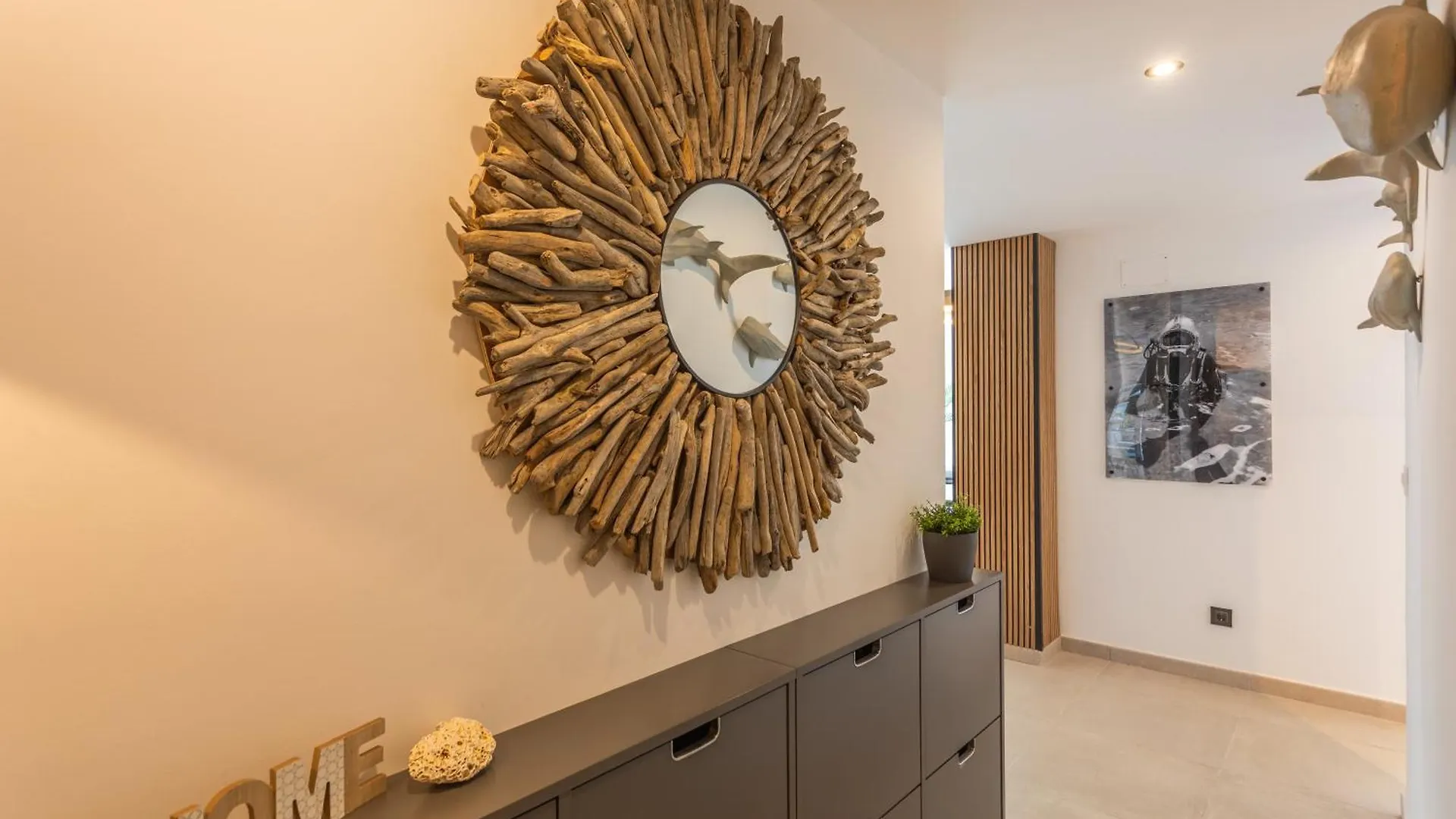 Apartment Terrace, Sea View, Pool, Parking Space & Fibre Tarifa
